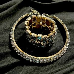 Rhinestone Collar & Stretch bracelet